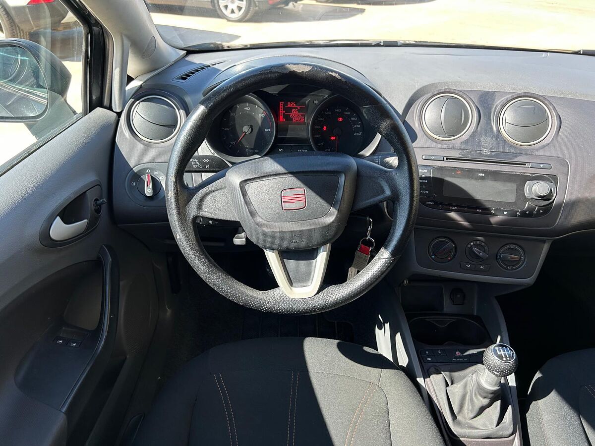 SEAT IBIZA STYLANCE 1.2 TDI SPANISH LHD IN SPAIN 96000 MILES SUPERB 2010